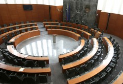 Словения осталась без правительства Словения осталась без правительства